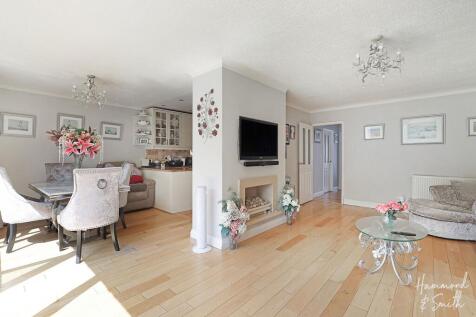 Open plan Kitchen / Living / Dining
