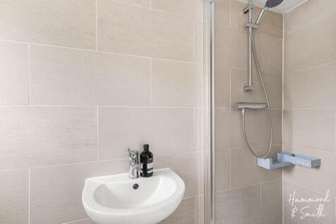 Ensuite Shower Room