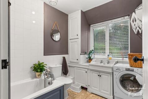 Bathroom / Utility Room