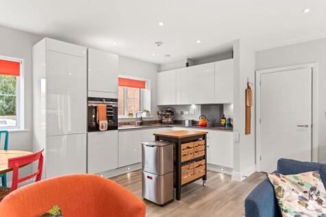 Lounge / Kitchen / Diner
