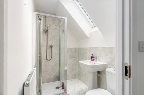 Ensuite shower room