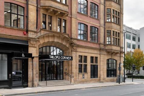 Web_Tailors_Corner_photo_by_Tom_Bird17.jpg
