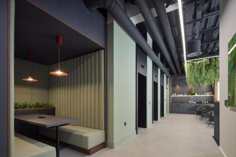 Communal Mezzanine Breakout Space