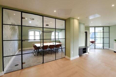 7th Floor Fitted Suite