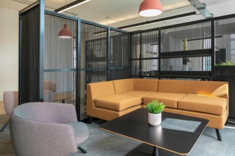 6th floor fitted suite