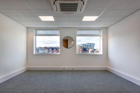 2F Suite10001.jpg