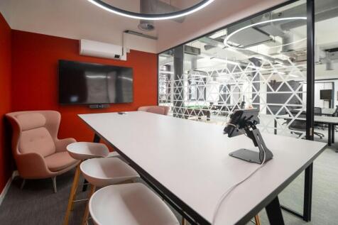 Ground Floor Fitted Suite