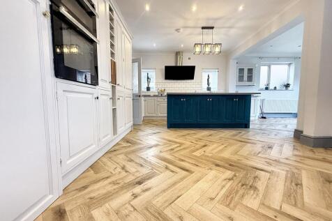 Open Plan Kitchen Living
