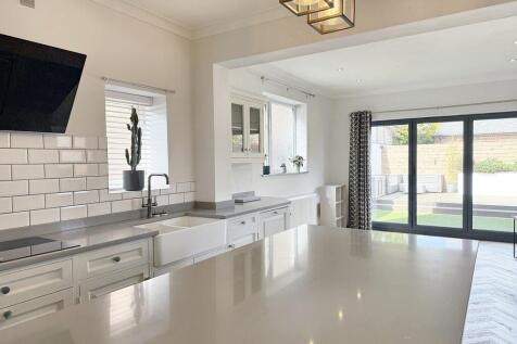 Open Plan Kitchen Living