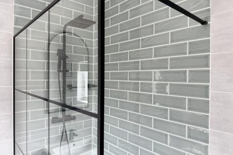 Executive Bathroom