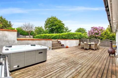Property Image 28