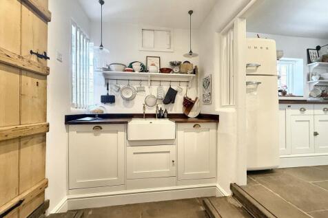 Lower Kitchen