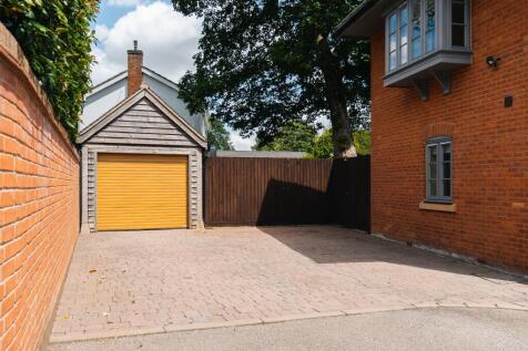 Single Detached Garage