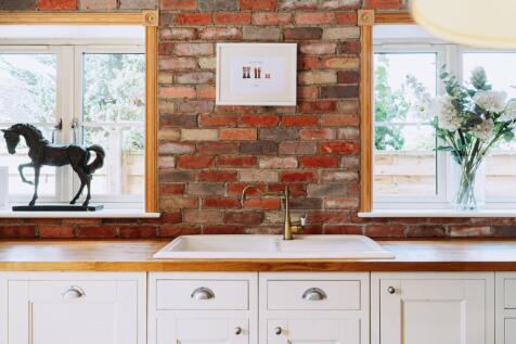 Kitchen breakfast room