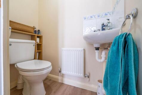 Cloakroom/WC