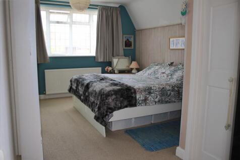 Main Bedroom with ensuite
