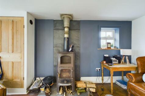 OPEN PLAN LIVING/KITCHEN/ SITTING ROOM