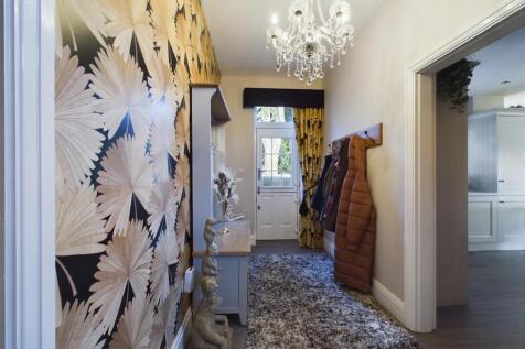 REAR HALLWAY