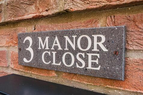 3 Manor Close7.jpg