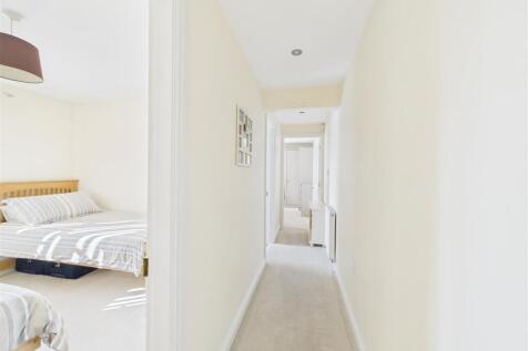 INNER HALLWAY