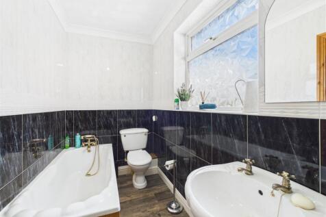 HOUSE BATHROOM
