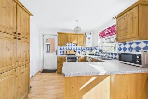 KITCHEN/ DINER