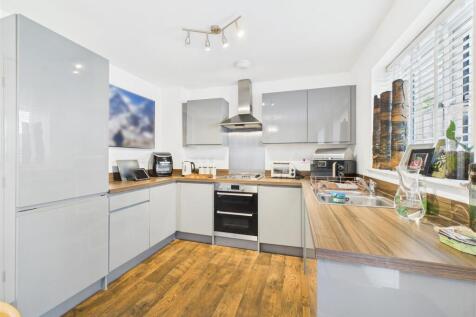 KITCHEN/ DINER
