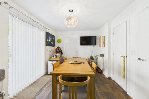 KITCHEN/ DINER