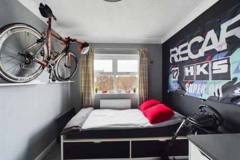 BEDROOM 3