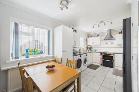 KITCHEN/ DINER