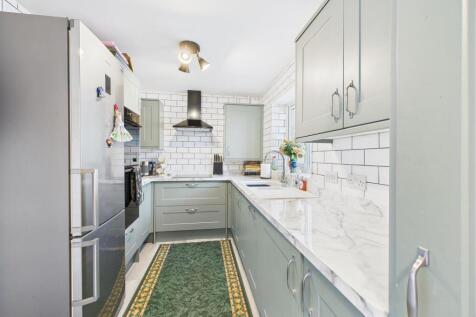 KITCHEN/ DINER