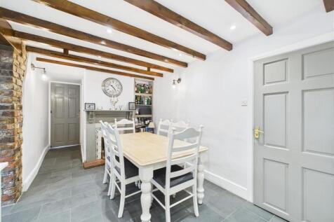 KITCHEN/ DINER