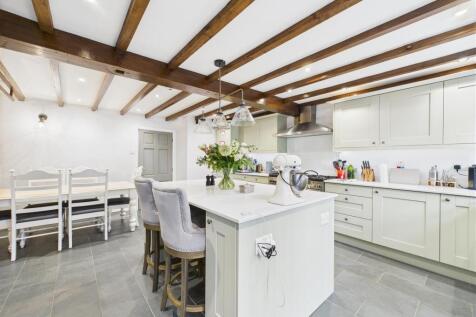 KITCHEN/ DINER