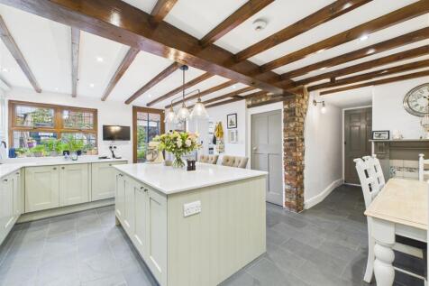 KITCHEN/ DINER