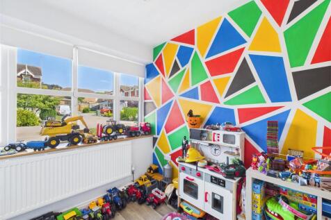PLAY ROOM