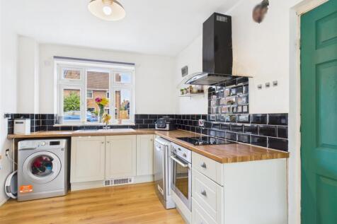 KITCHEN/ DINER