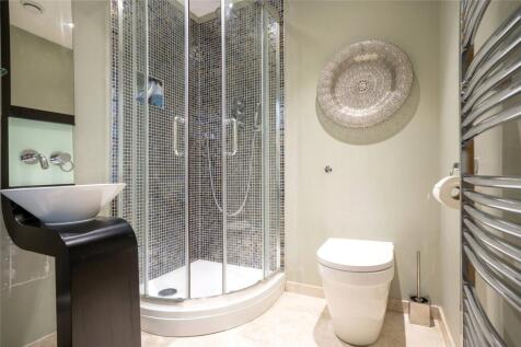 Ensuite To Bedroom 2