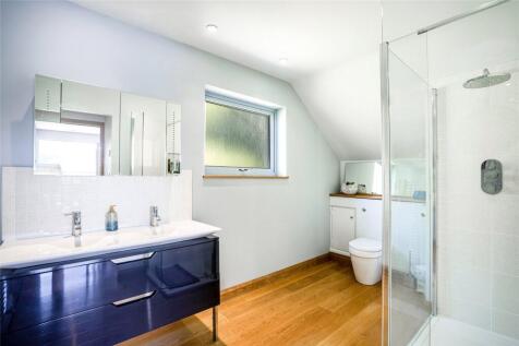 Master En-Suite