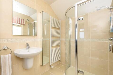 Master En-Suite