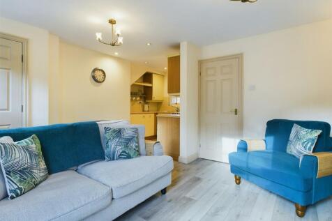 Lounge/Kitchen