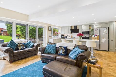 Kitchen/Family Room