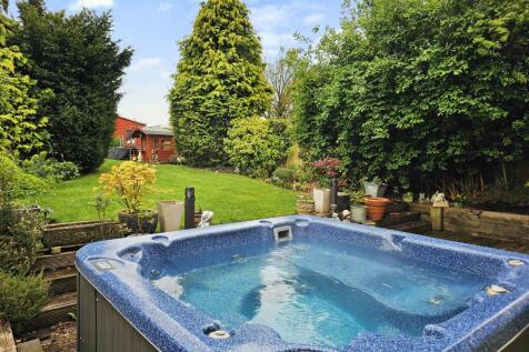 Hot-Tub