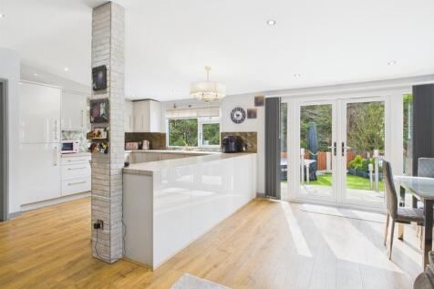 Kitchen/Lounge