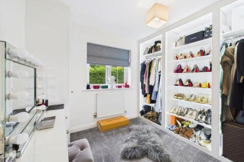 Dressing Room/Bedroom