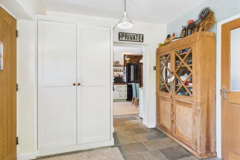 Rear Lobby/Boot Room
