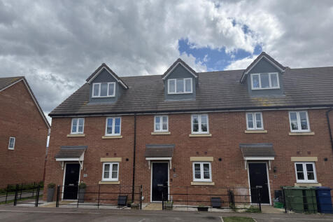 4 Bedroom Town House for Sale