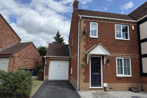 2 Bedroom End Terrace for Sale