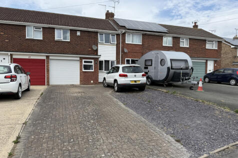 3 Bedroom Terraced House for Sale