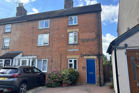 2 Bedroom Town House for Sale