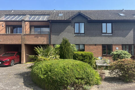 2 Bedroom Terraced for Sale